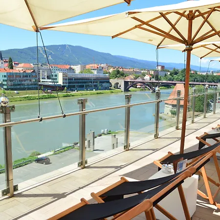 马里博尔城市酒店 酒店 4*