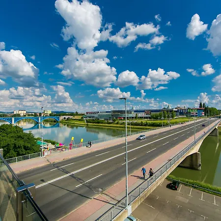 Szálloda Hotel City Maribor 4*
