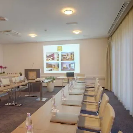 Hotel City Maribor 호텔 마리보르